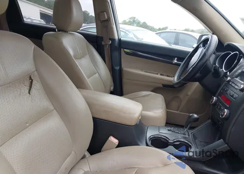 2011 Kia Sorento Ex V6 z USA, uszkodzony, nr VIN 5XYKU4A29BG075152